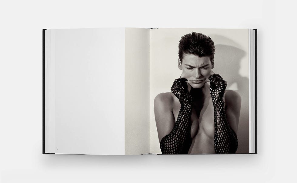 Linda Evangelista Photographed by Steven Meisel