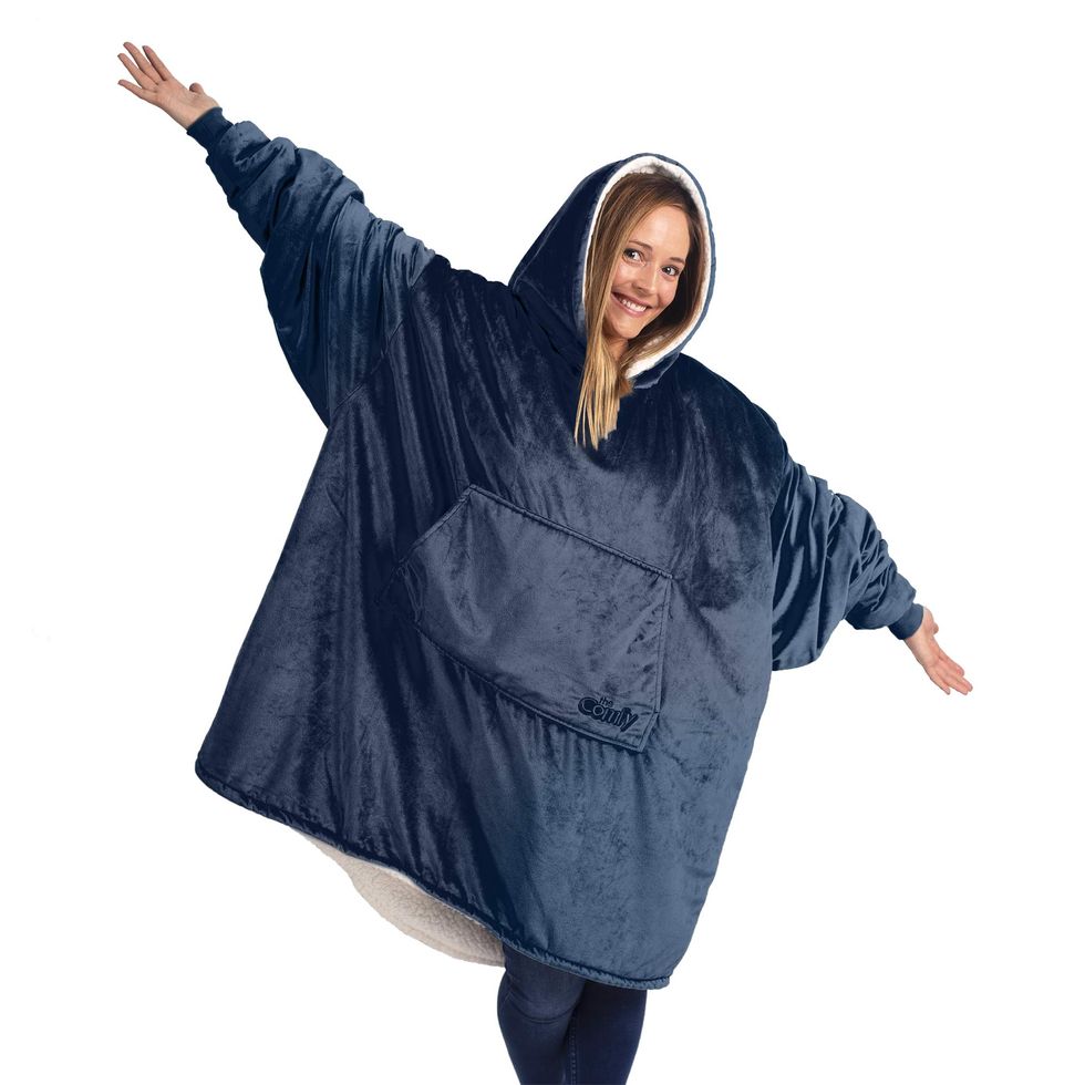 Oversized Sherpa Wearable Blanket