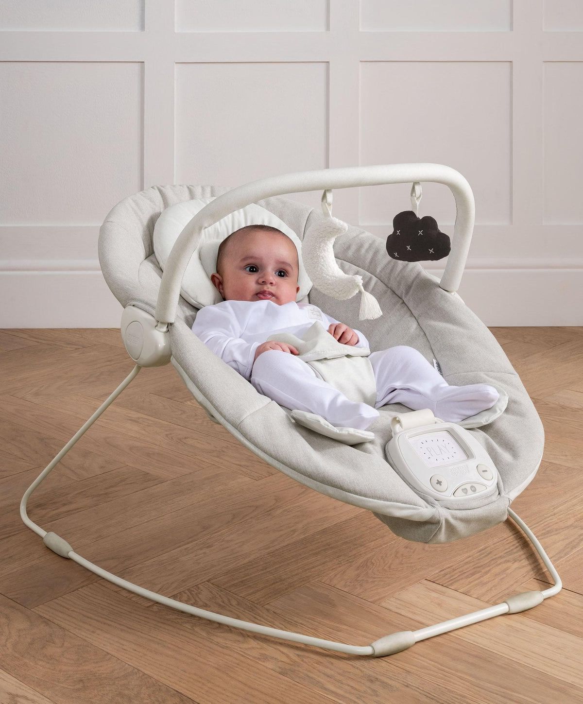 Bouncer suitable 2024 for newborn