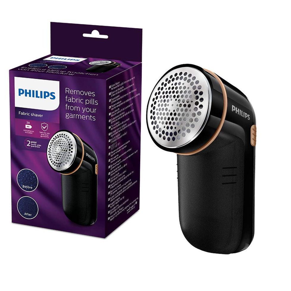 Philips GC026 Lint Pill Remover Battery Operated Fabric Shaver