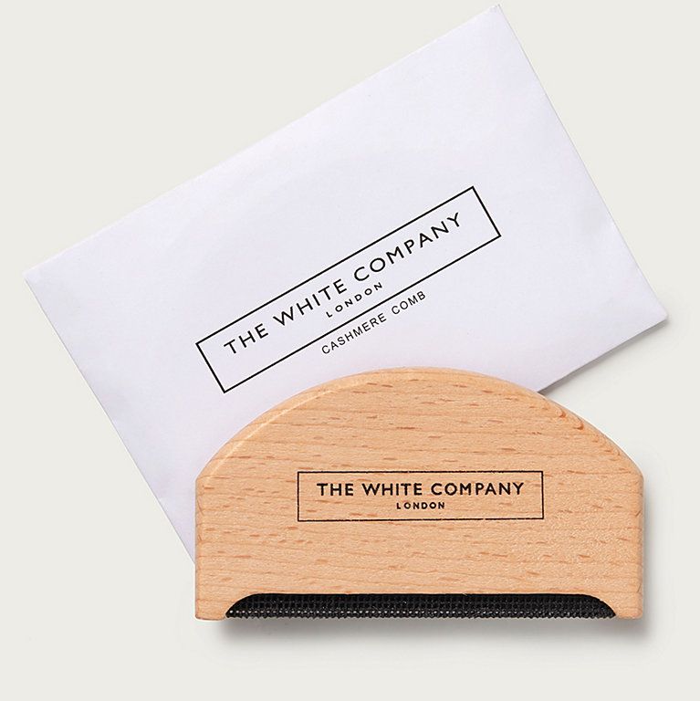 The White Company Beech Wood Pilling Comb