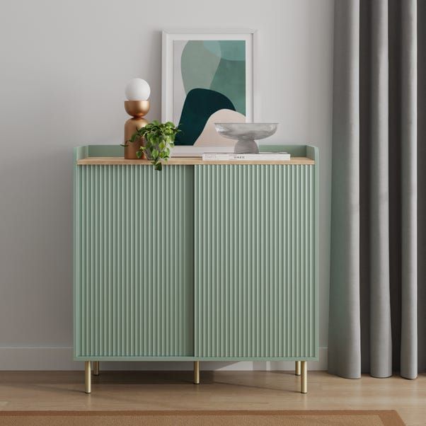 Long store thin sideboard