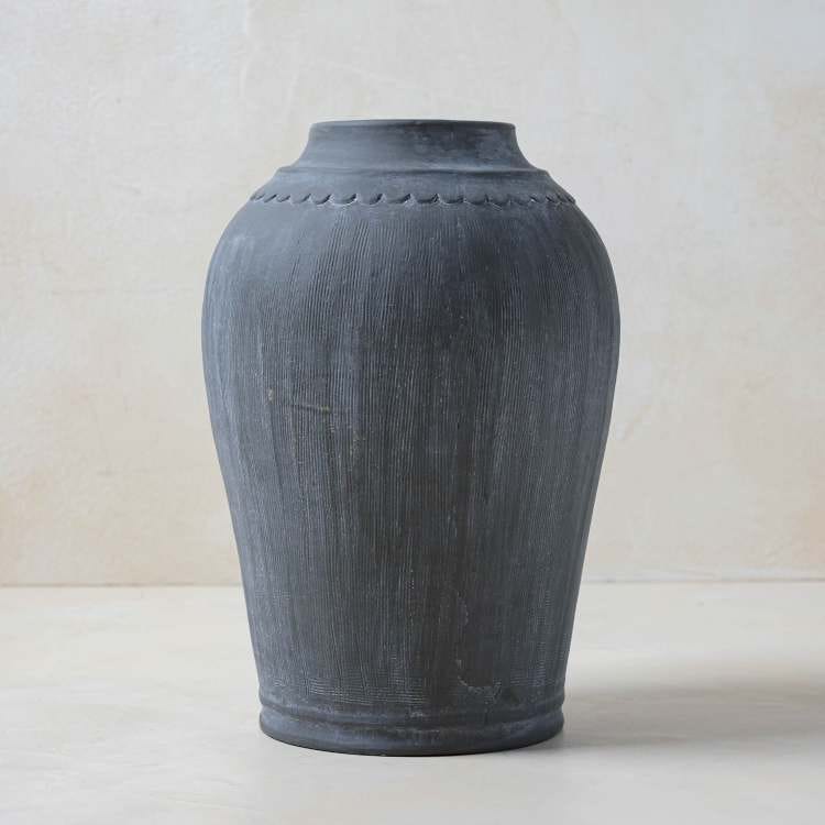 Scalloped Black Vase