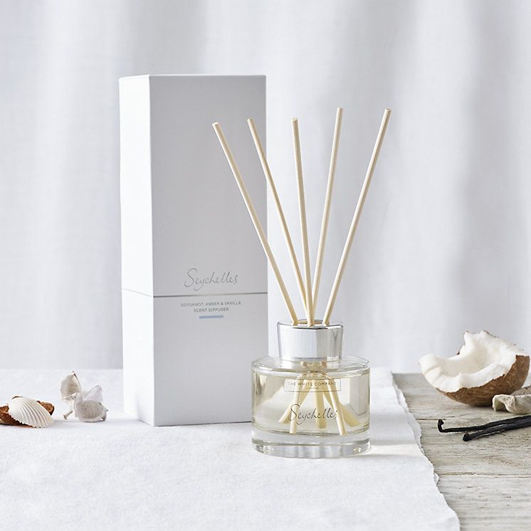 Home Diffusers to Energize a Room, Oil Diffusers