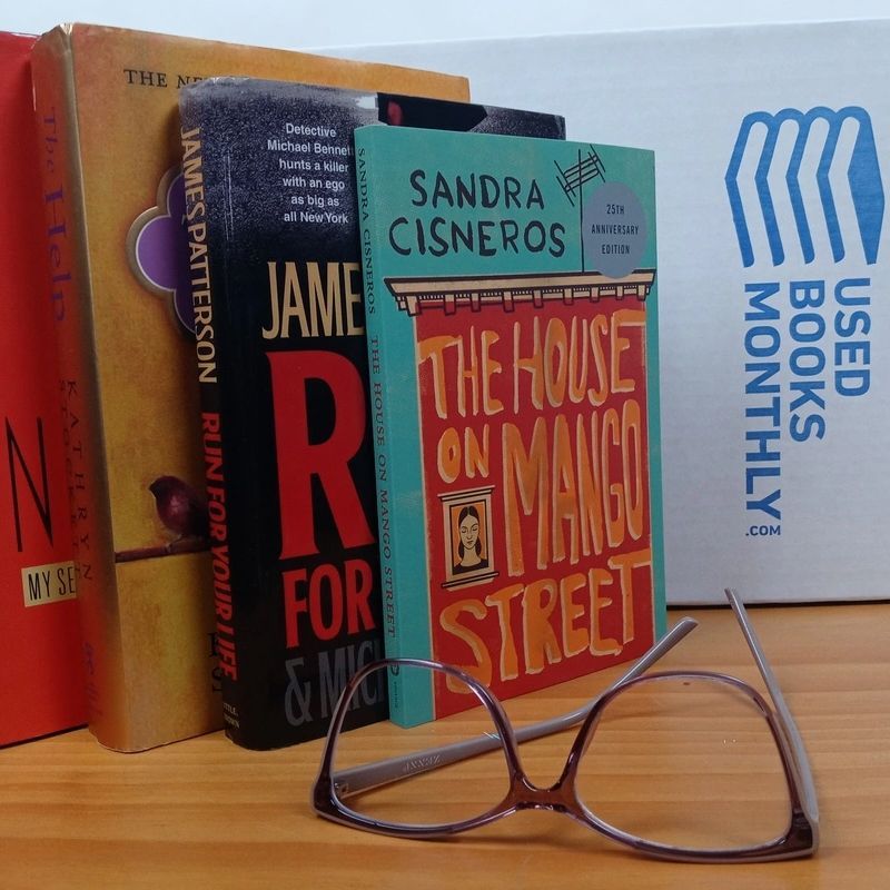 9 Awesome Gifts Every Book Lover Needs in Their Life