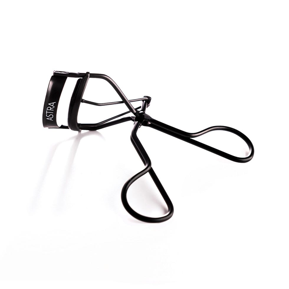 eyelash curler