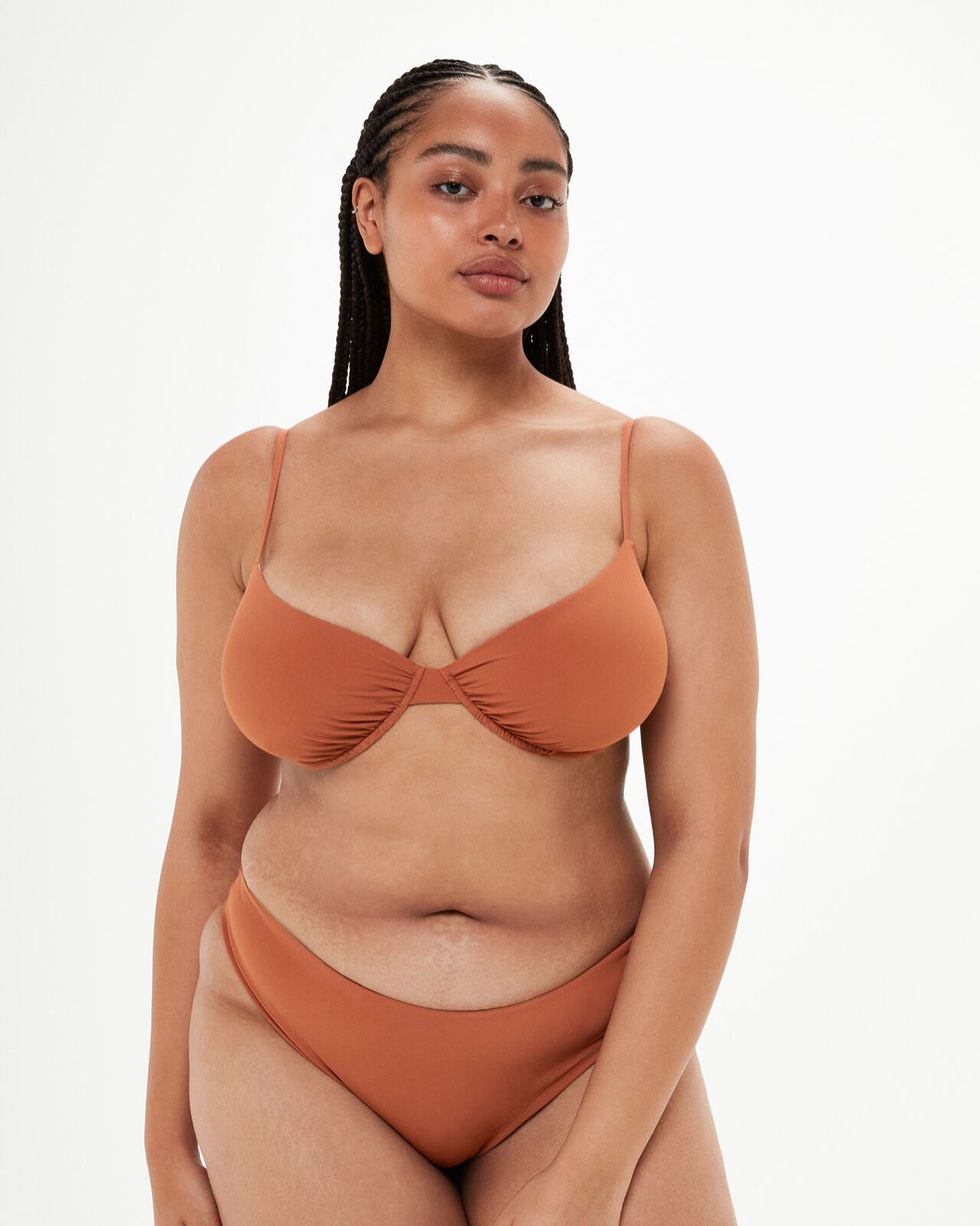 Best bikini tops for bigger busts that are chic and secure - Yahoo