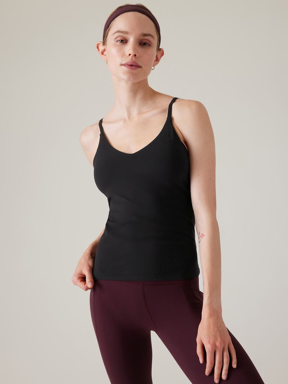 Loose Fit Sleeveless Crop Top Running Workout Women Yoga Tank Tops