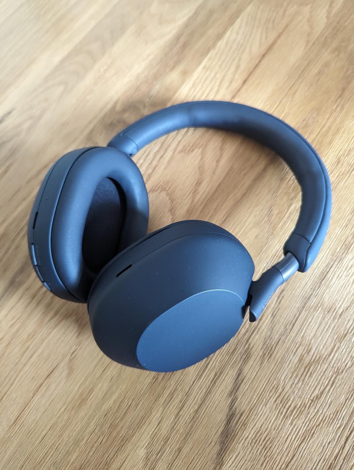 Best noise canceling online headphones