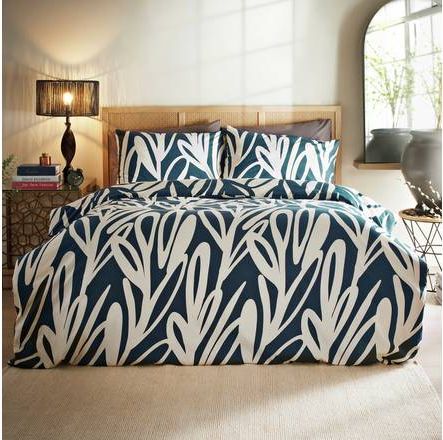 Uni Essentials - Cosmo Living Abstract Leaf Navy Bedding Set 