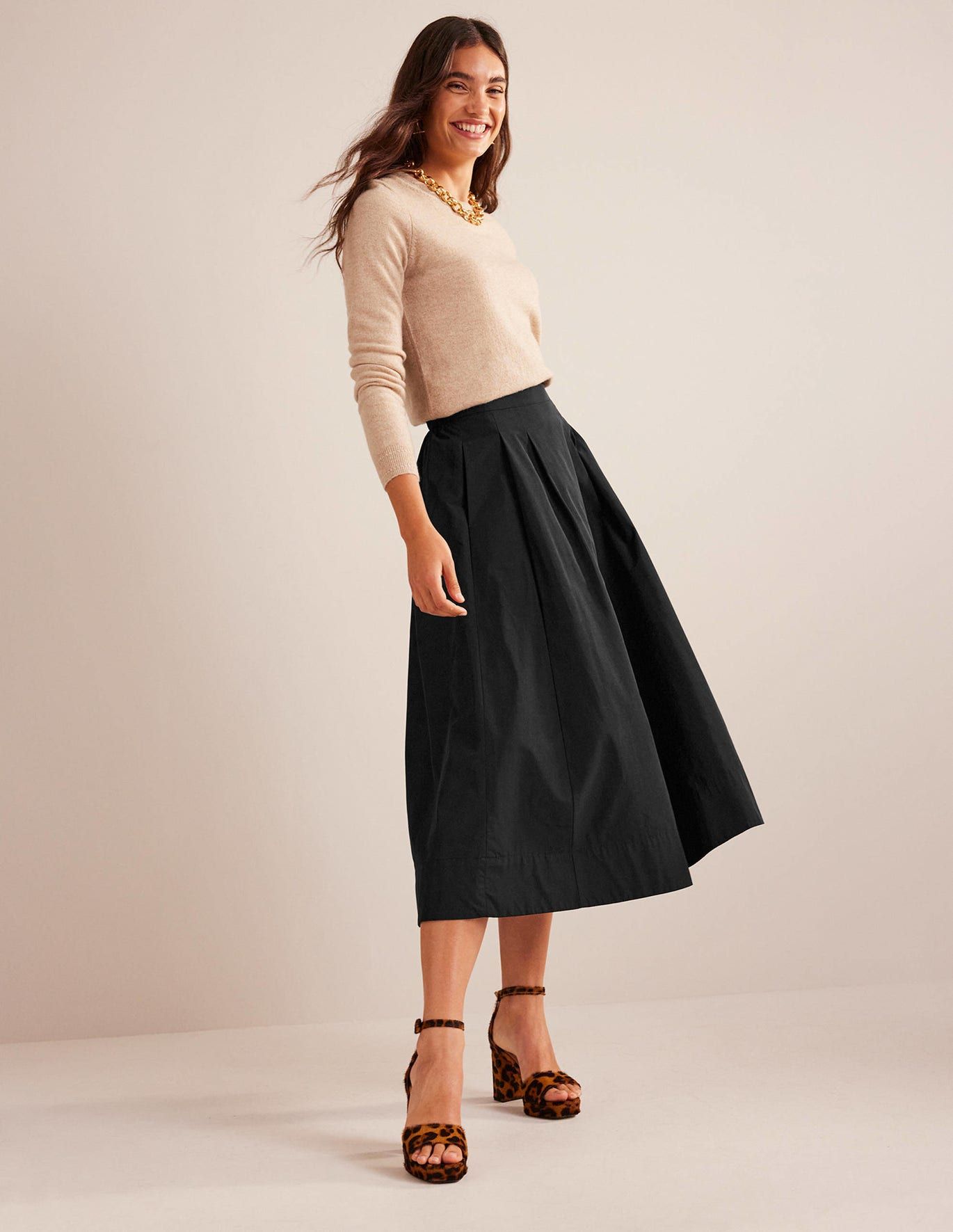 Black midi outlet skirt h&m