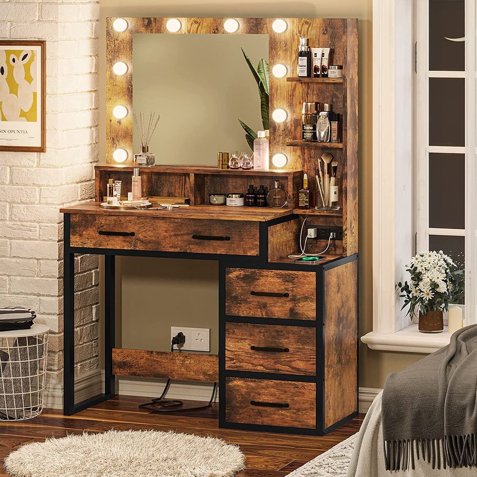 20 Best Makeup Vanity Options For Every