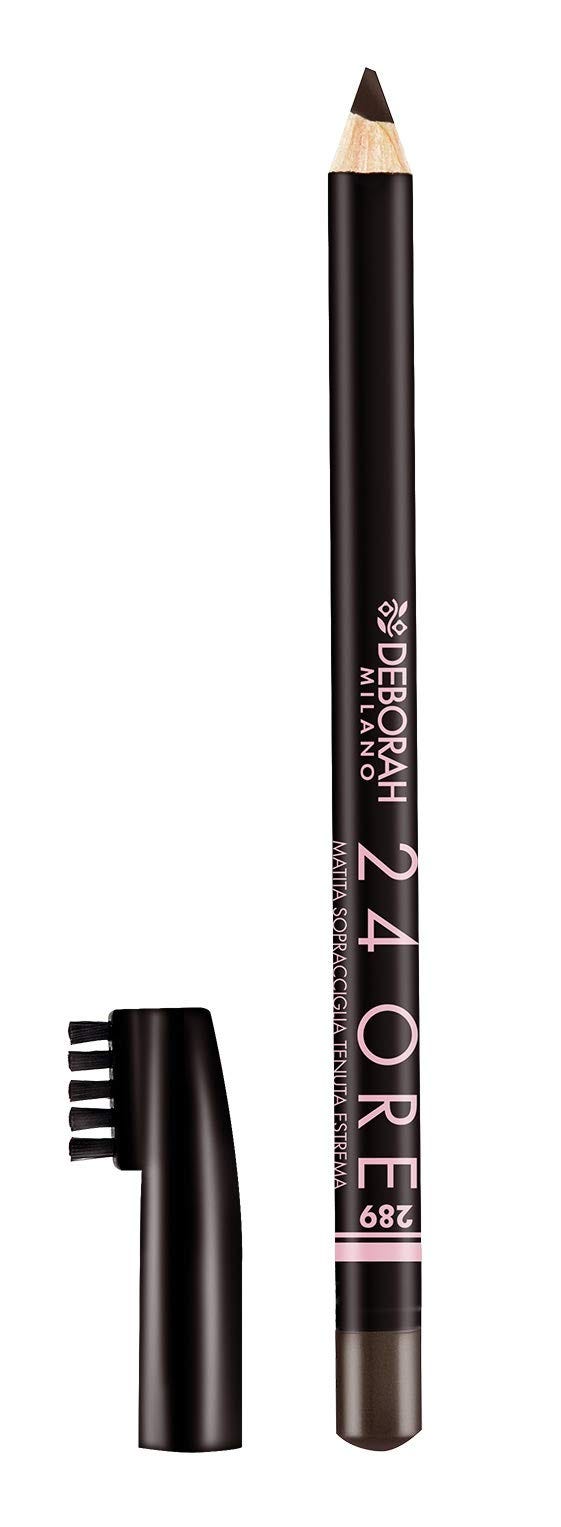 24-hour brow pencil, color 289 Brunette, gives a natural and defined look.