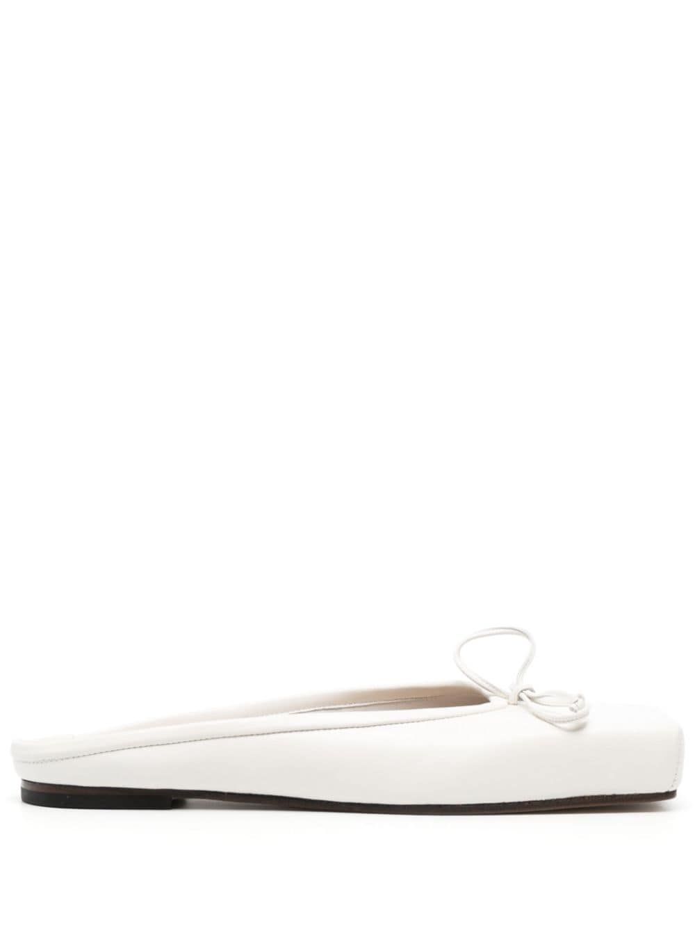 White best sale wide flats