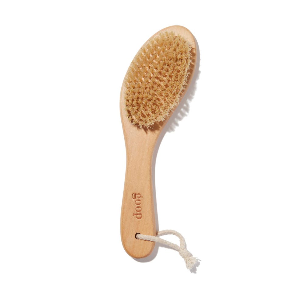 The 13 Best Dry Brushes of 2024, According to Dermatologists