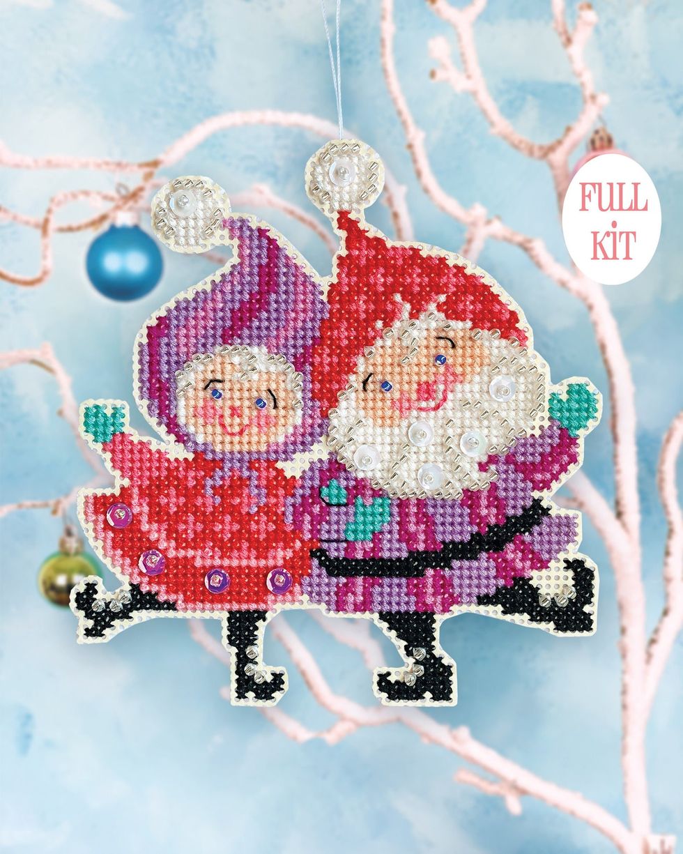 Christmas Gnomes | Counted Cross Stitch Pattern Book Small And Fast Ornament Cross Stitch Kits