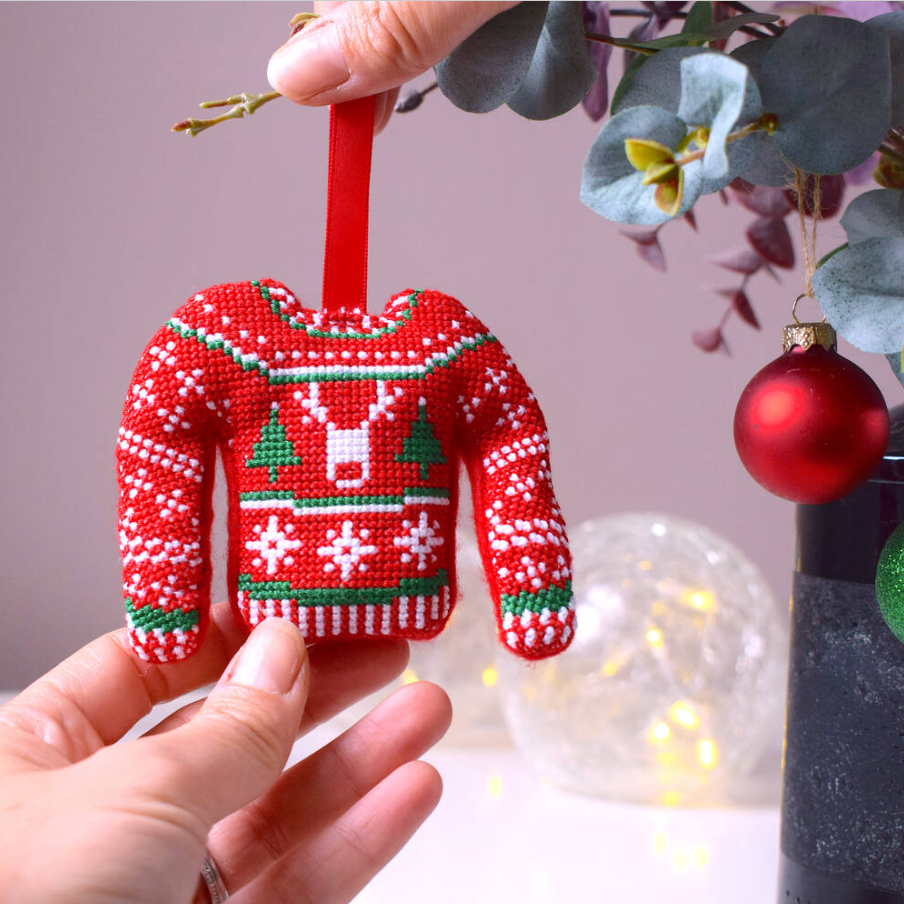 The best Christmas cross stitch kits for some festive crafting