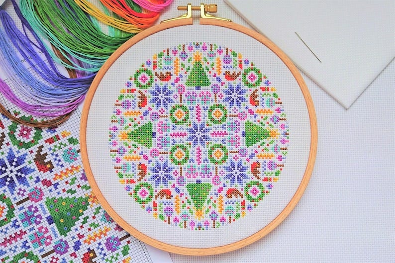 The Best Christmas Cross Stitch Kits For Some Festive Crafting