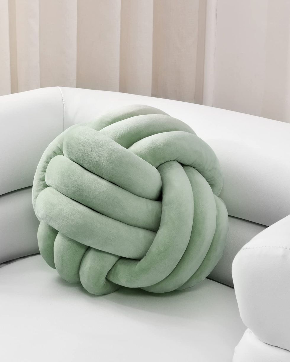 Soft Knot Ball Pillow