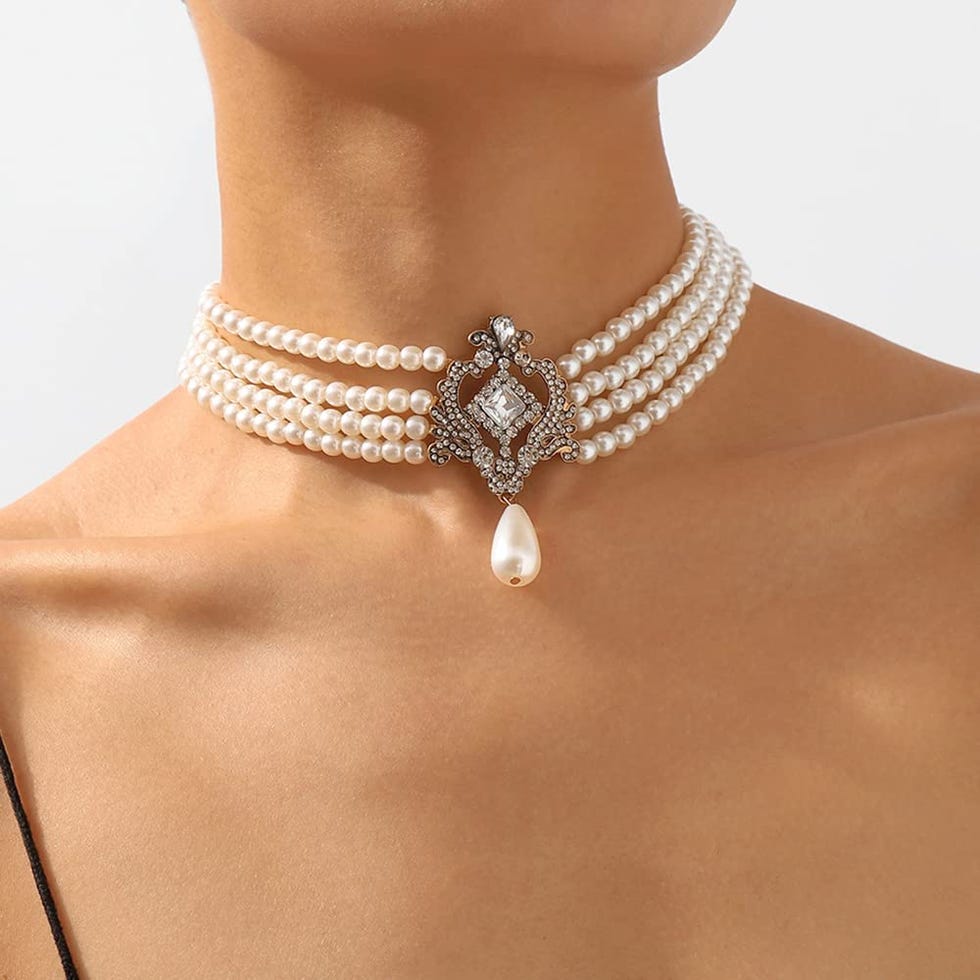 Layered Pearl Choker Necklace
