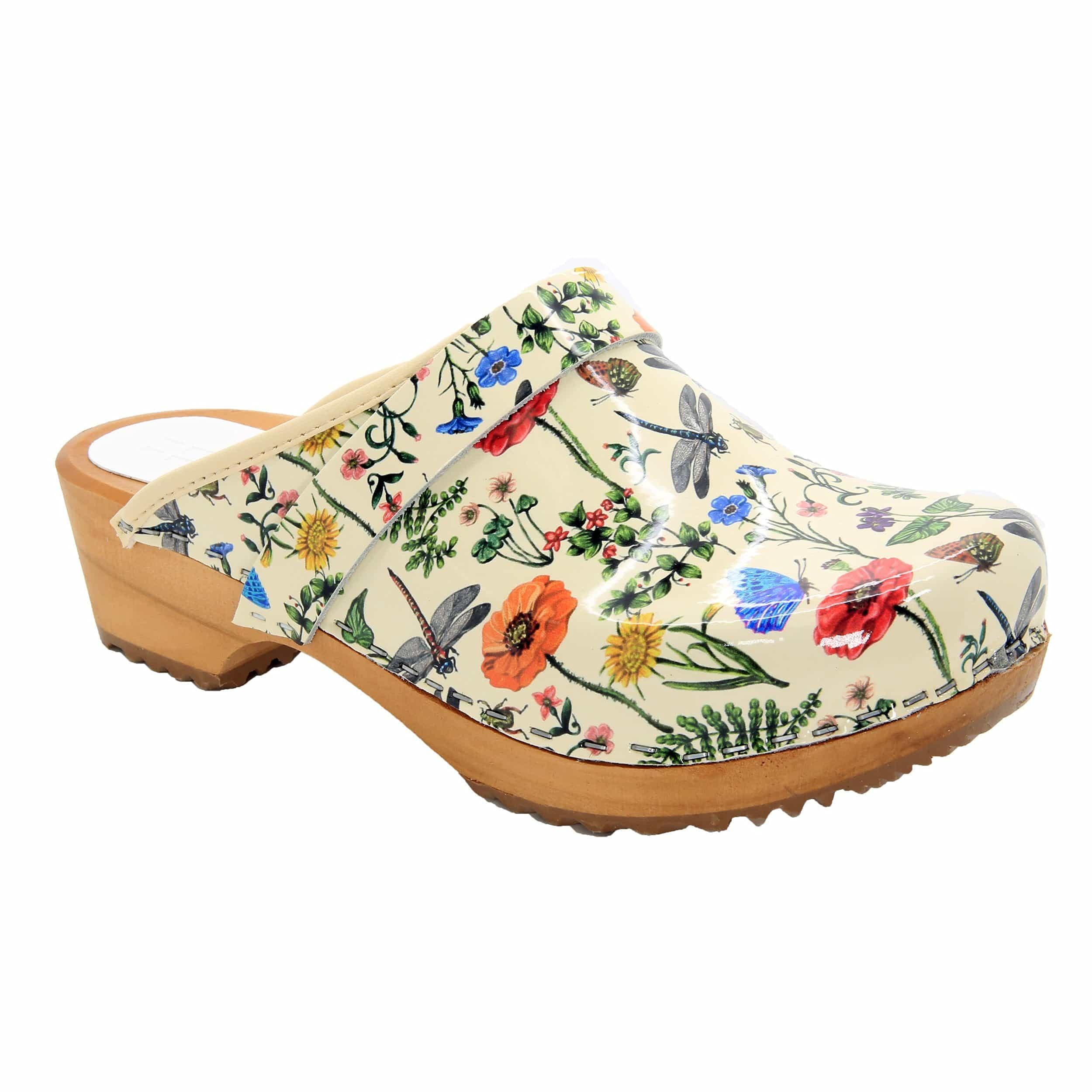 Patterned clogs on sale