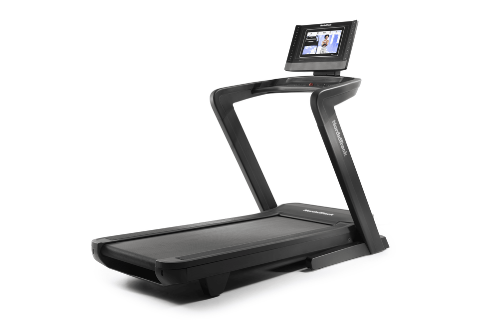 NordicTrack Commercial 2950 Treadmill + 30-Day iFit Membership