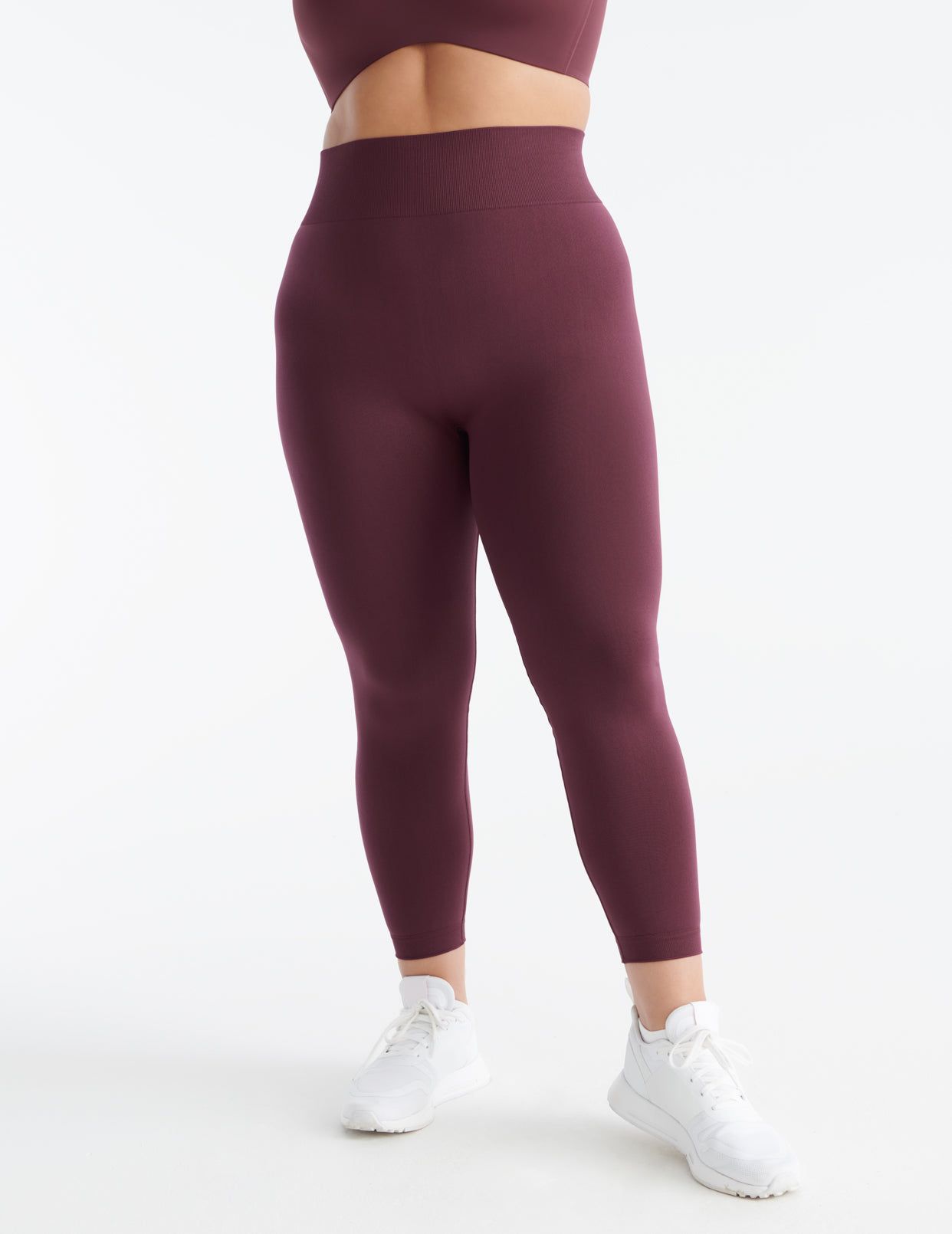 The 13 Best Seamless Leggings Of 2023 Tested by Fashion Editors