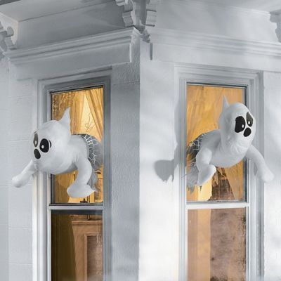 Halloween window store ideas