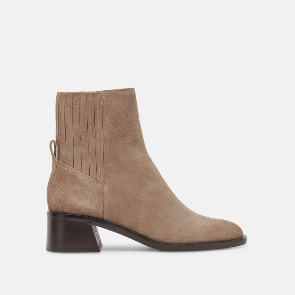 18 Best Comfortable Ankle Boots For Women In 2023, Per Reviews