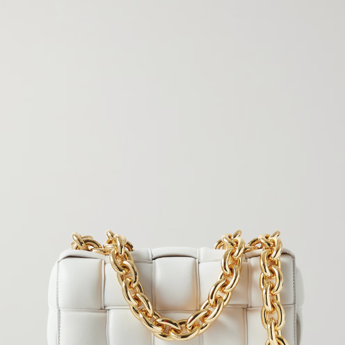 chain bag in