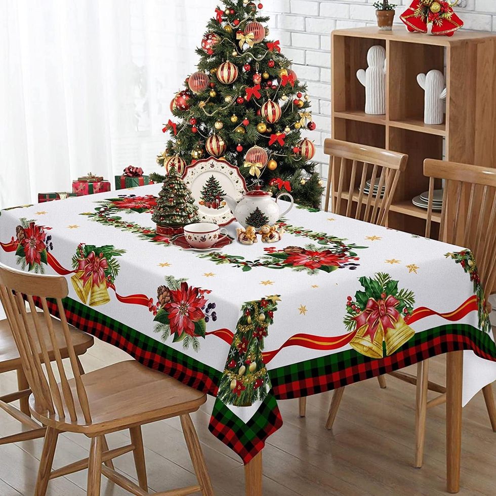 Buffalo Plaid Border Christmas Tablecloth