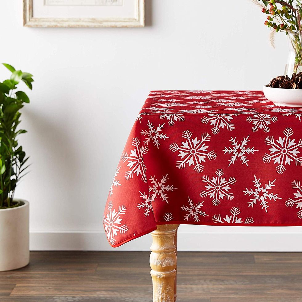 Decorative Snowflakes Tablecloth
