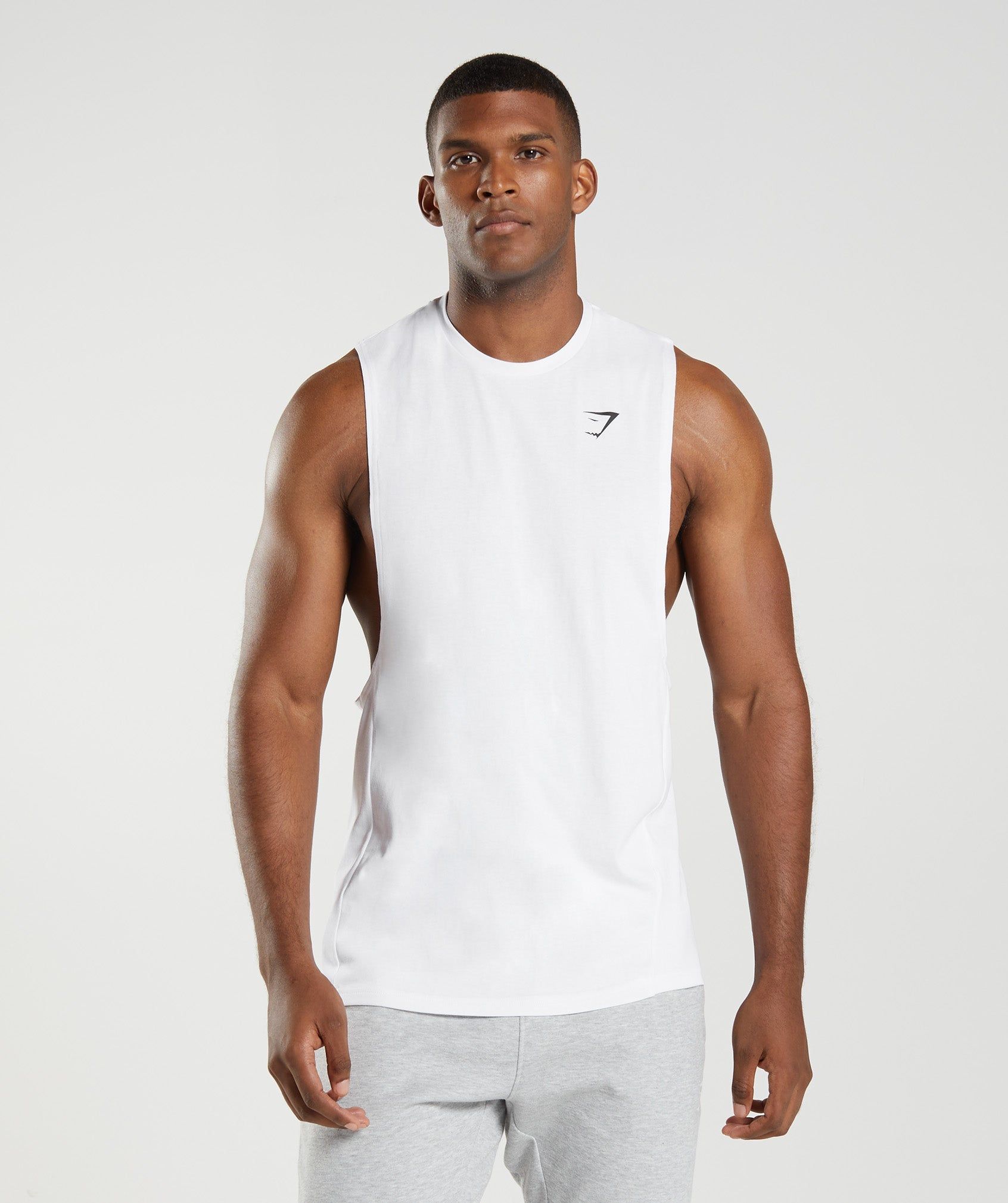 Best Men s Workout Clothes 2024 Tested by Fitness Experts