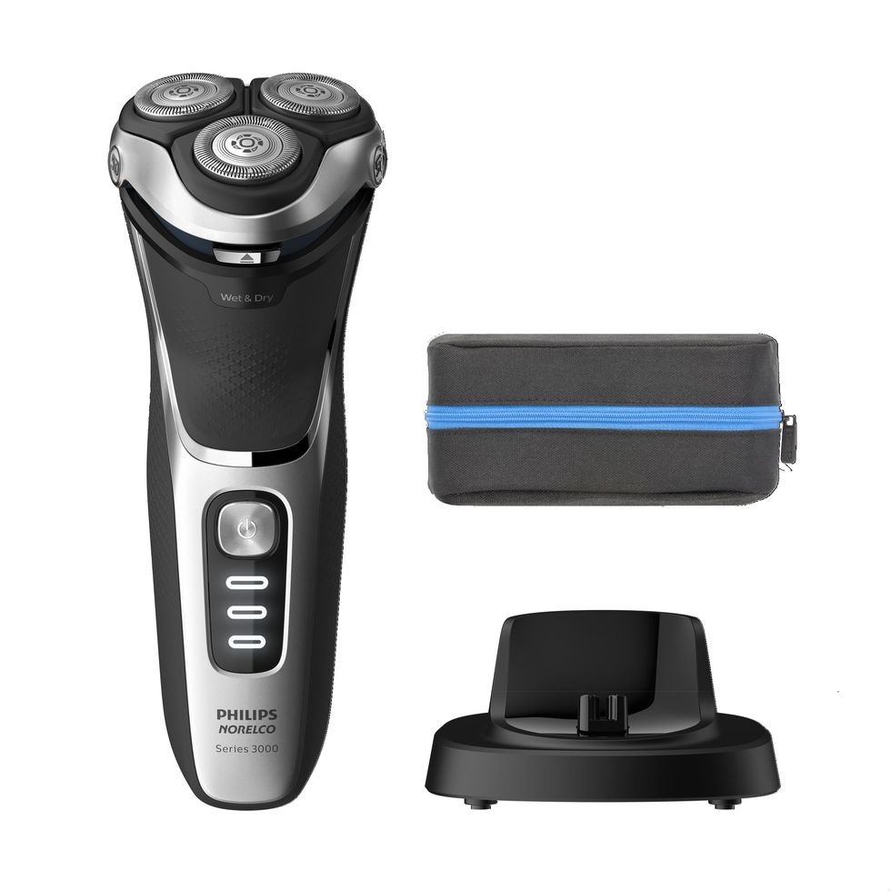 Braun Series 9 PRO+ Men's Electric Razor with 5 Shave Elements, Precision  Trimmer, SmartCare Center, PowerCase, Wet & Dry, 60min Battery