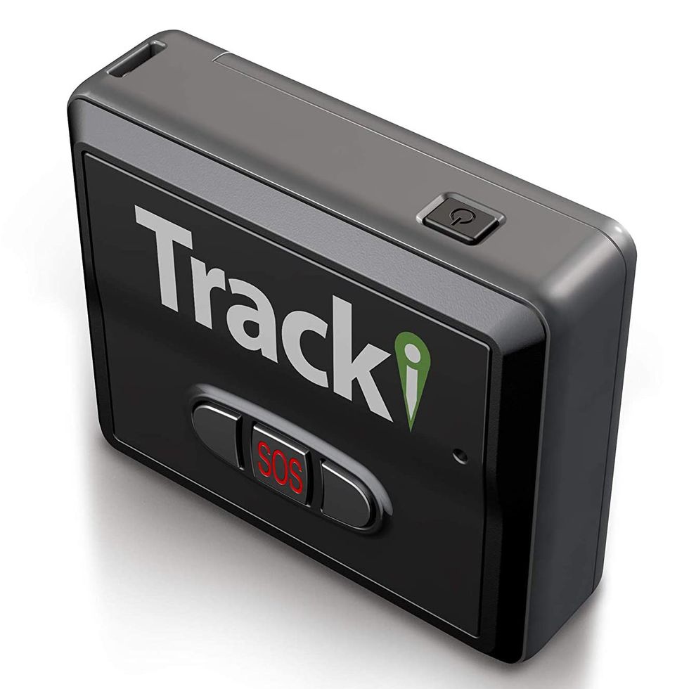 The Best Luggage Trackers For Travel