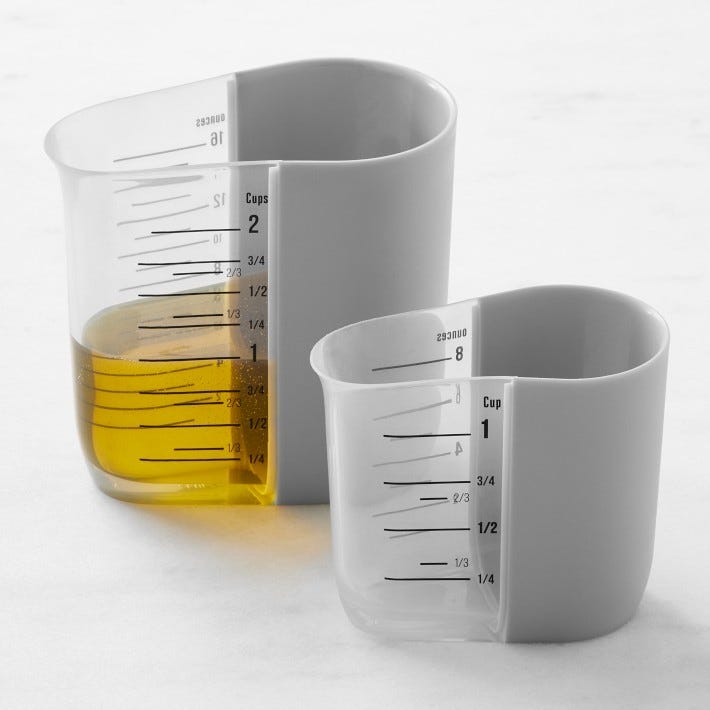 Ergonomic Measuring Cups