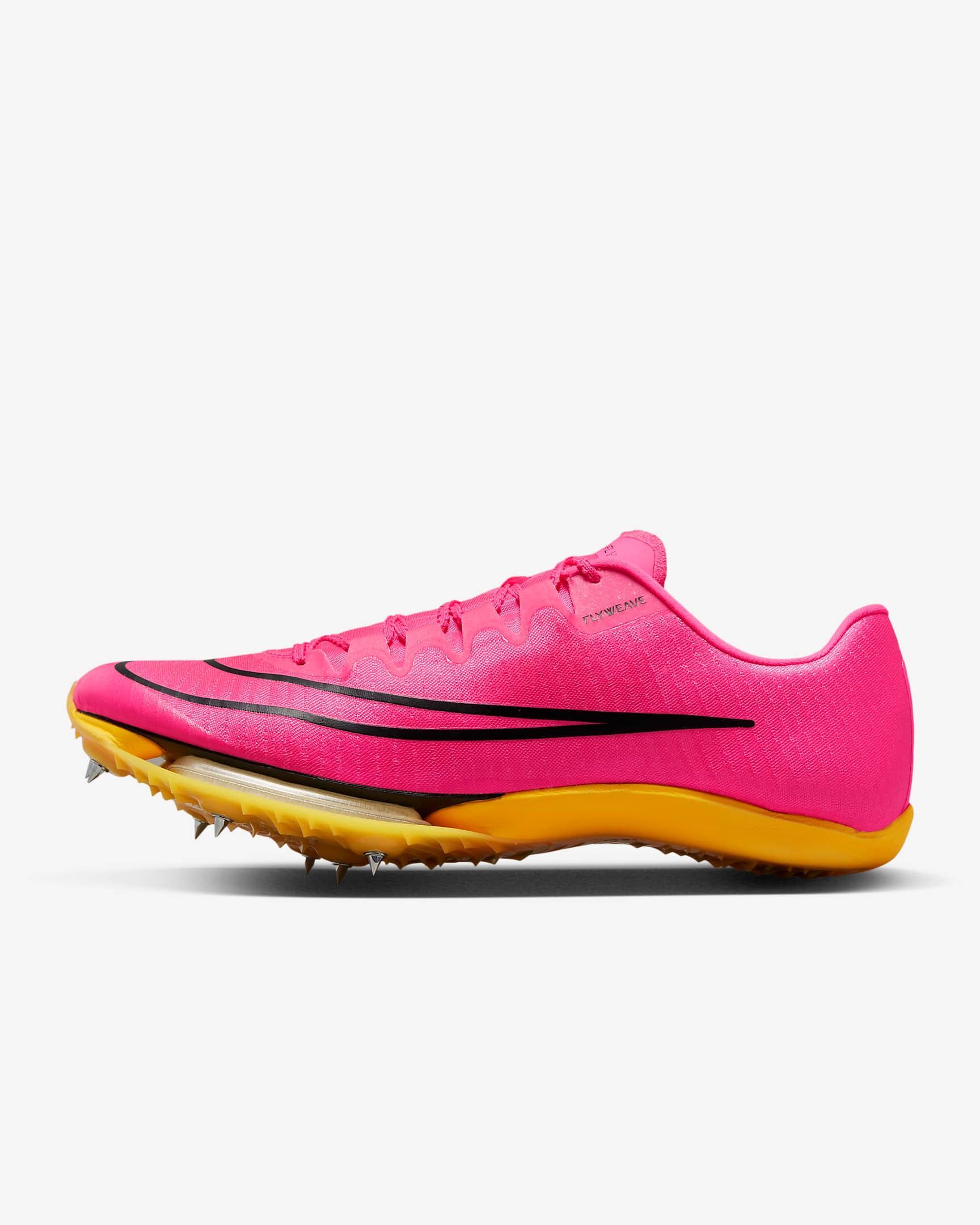 Nike spike clearance shoes