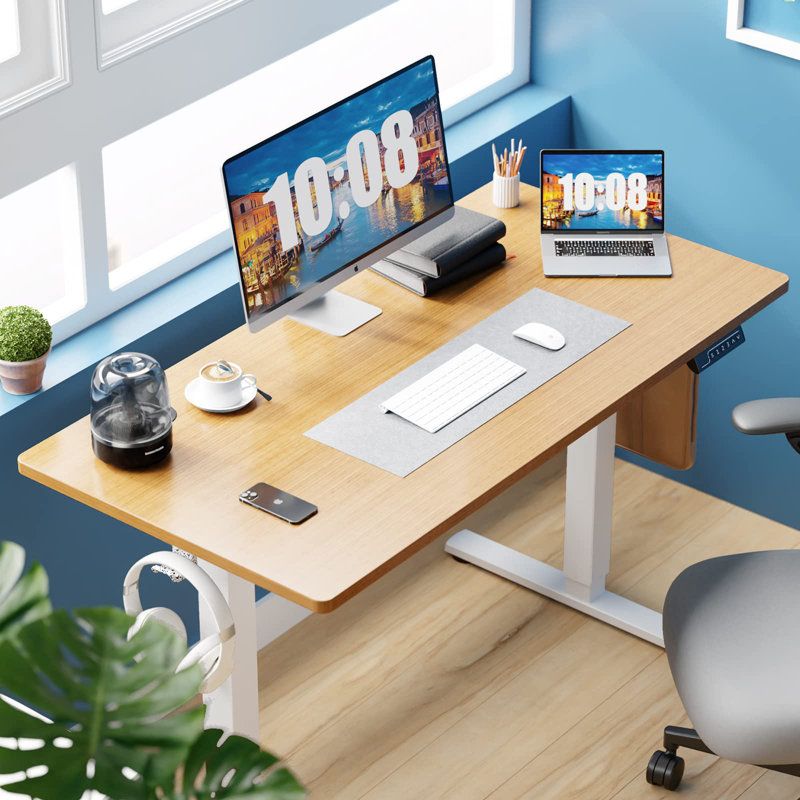 13 Work-From-Home Setup Ideas for a More Productive 2023