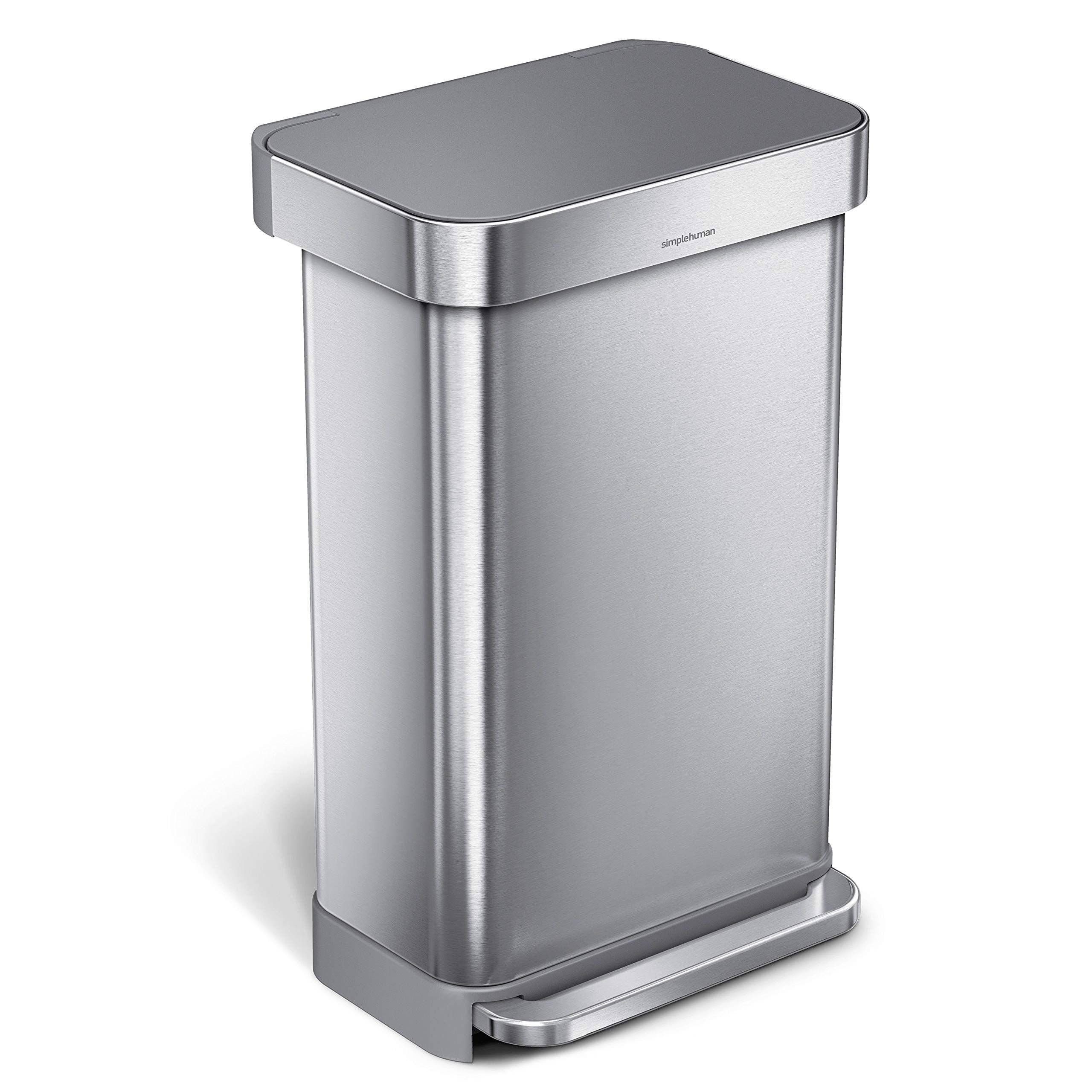 10 Best Kitchen Trash Cans 2024 Reviewed by Experts