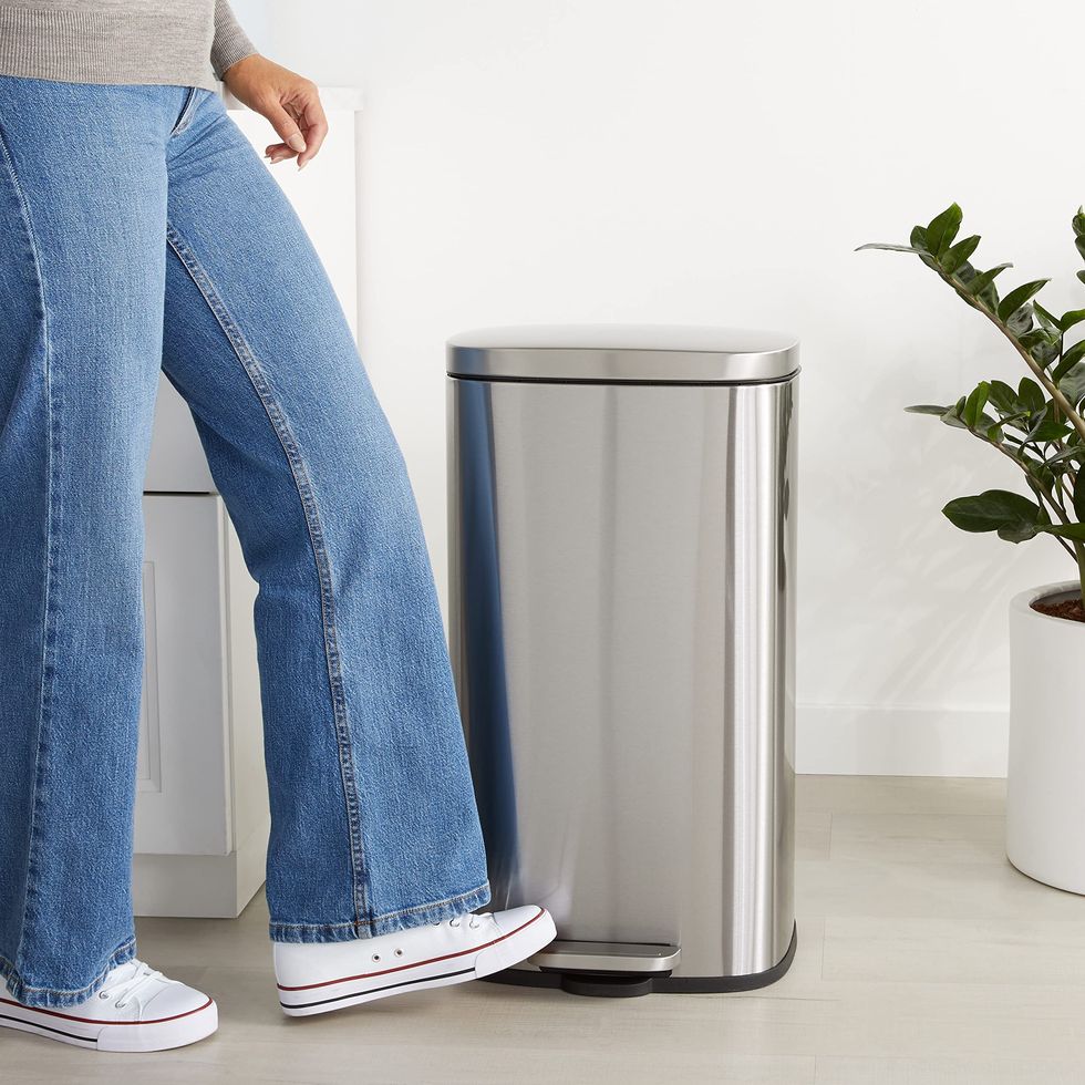 Smudge Resistant Rectangular Trash Can With Soft-Close Foot Pedal