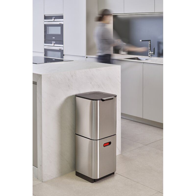 10 Best Kitchen Trash Cans 2024 Reviewed By Experts   1692834950  