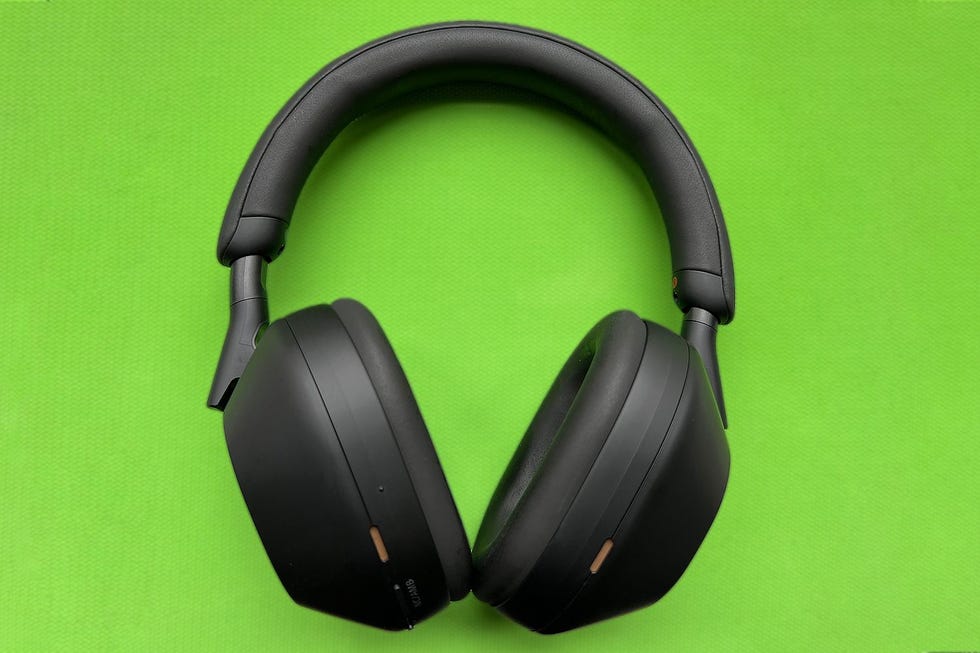 Best Noise Canceling Headphones 10 Best Noise-Canceling Headphones of 2023 - Reviews and Buying Advice