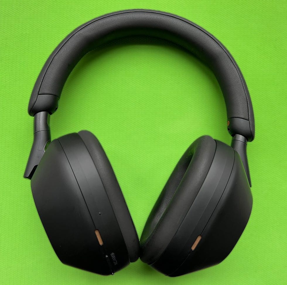 Best Noise Canceling Headphones 10 Best Noise-Canceling Headphones of 2023 - Reviews and Buying Advice