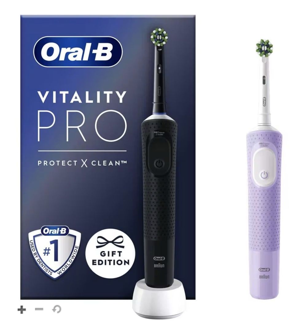 Oral-B Vitality Pro Black & Purple Electric Toothbrushes Duo Pack