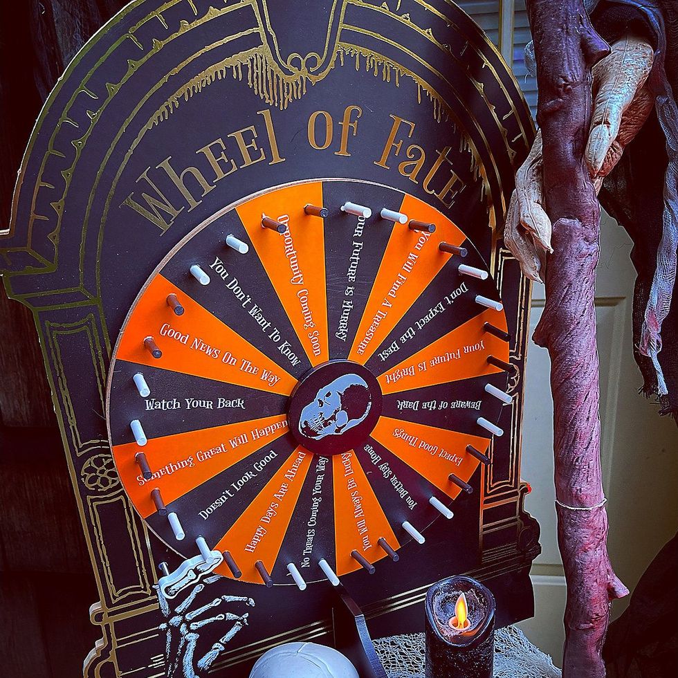 Halloween Haunted Fate Prize Wheel