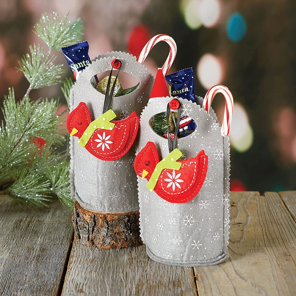 35 Best Gifts for Neighbors - Inexpensive Neighbor Gifts