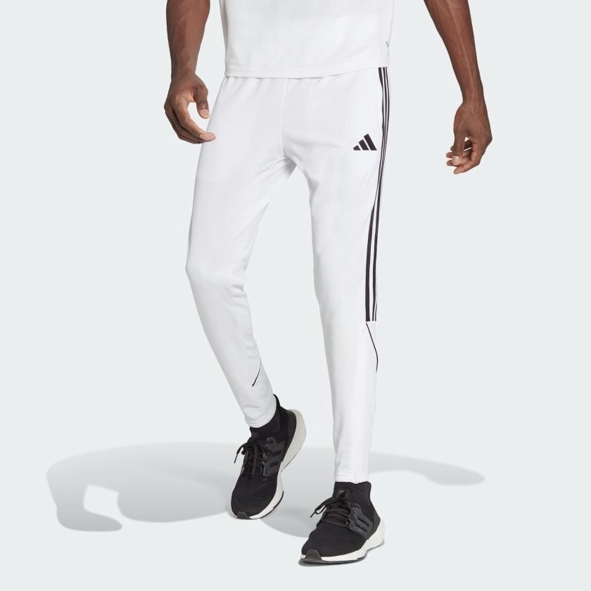 Nike Trackpants L  Terrace Collective