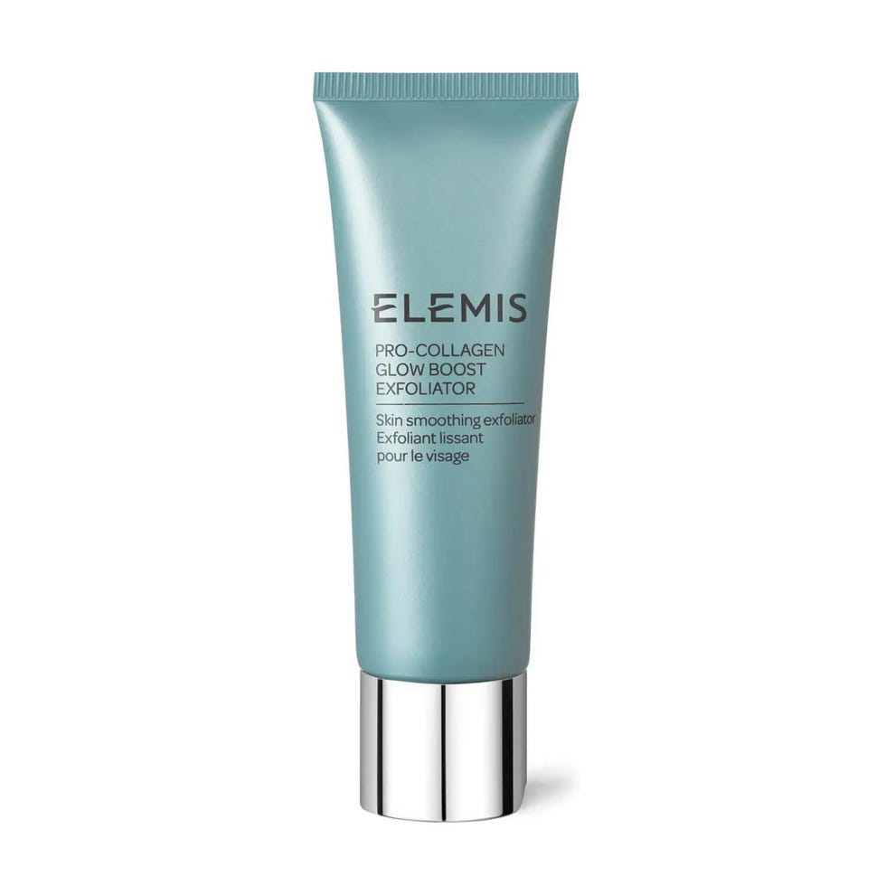 Pro-Collagen Glow Boost Exfoliator exfoliates while nourishing with three regenerating natural oils.