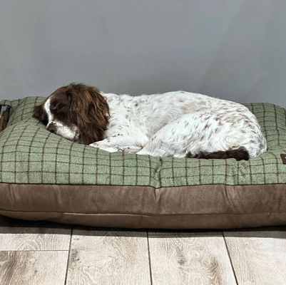 Large Tweed Dog Bed