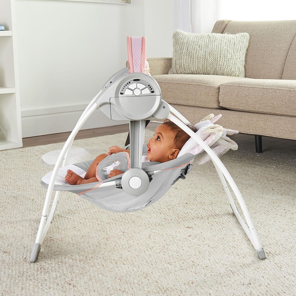Comfort 2 Go Compact Portable 6-Speed Cushioned Baby Swing 